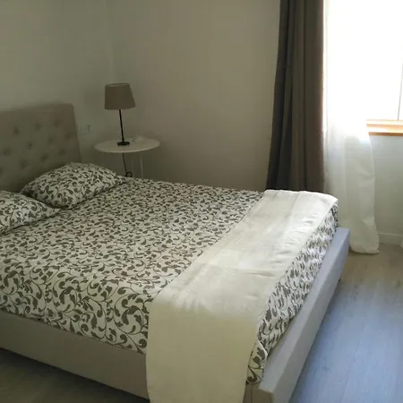 Casa Con Aparcamiento Jardín Y Vistas A Bahia *